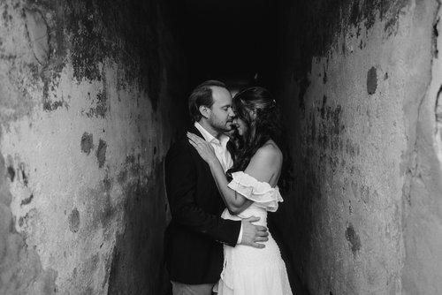 carousel-hero-element image-1