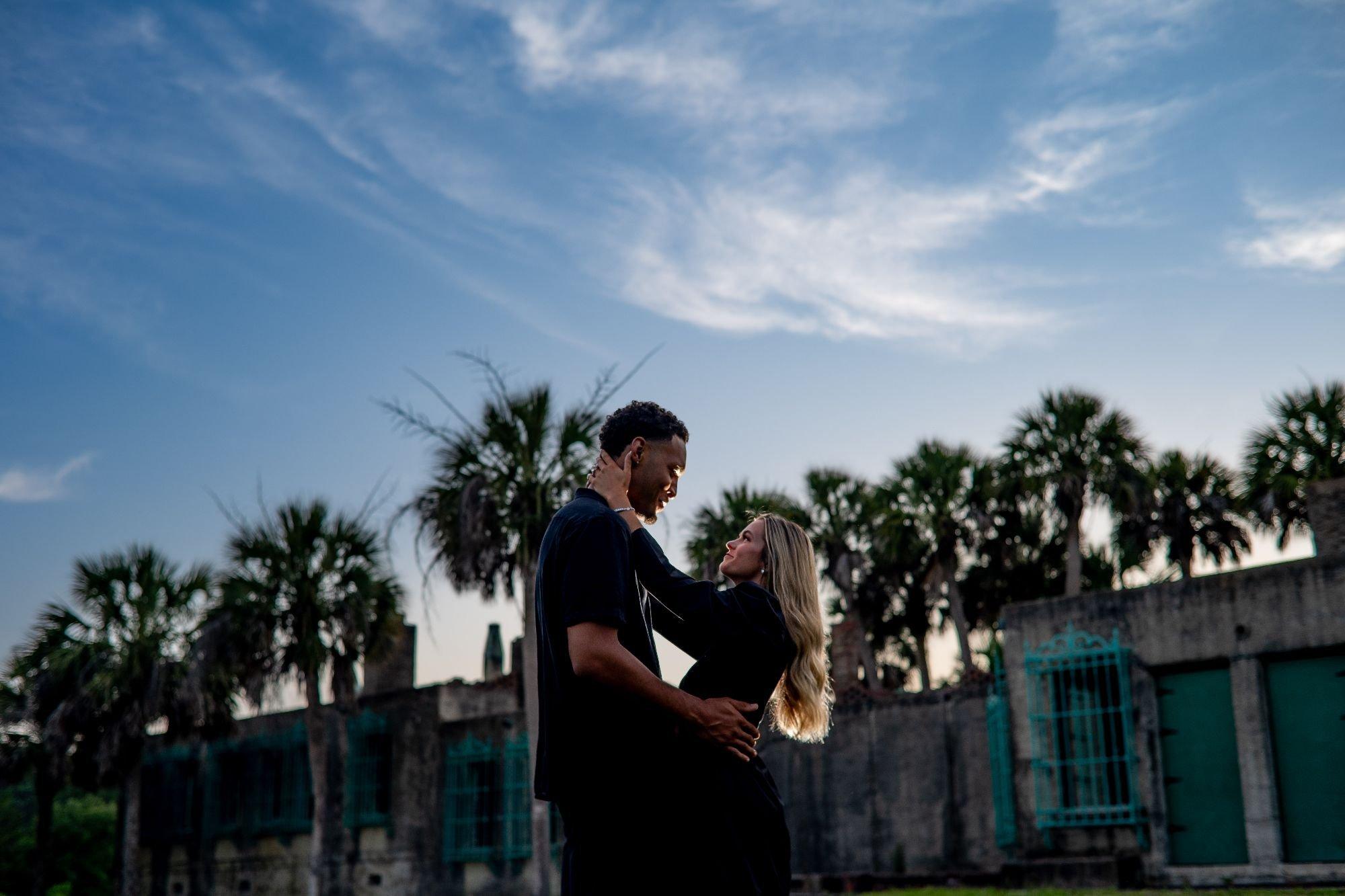 carousel-hero-element image-6