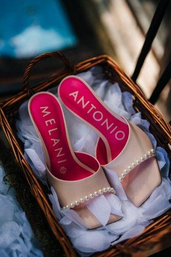 mobile - carousel-hero-element image-11