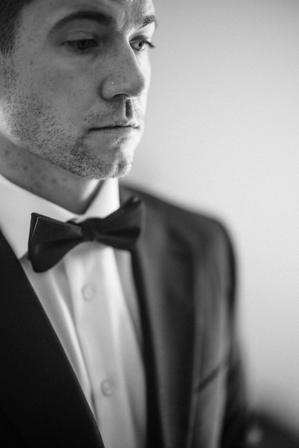 carousel-hero-element image-1